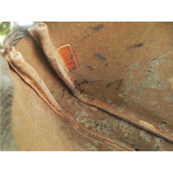 Louis Vuitton Classic Brown Monogram Shoulder Bag - Picture 8 of 11